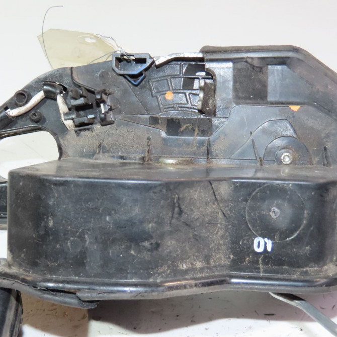 Serrure porte avd occasion  Bmw 5 (F10) M 550 d xdrive (2012-2016)   51215A36E22  2