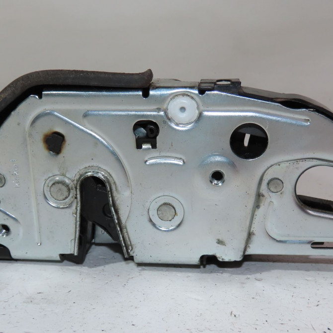 Serrure porte ard occasion  Bmw 5 (F10) M 550 d xdrive (2012-2016)   51227154516  1