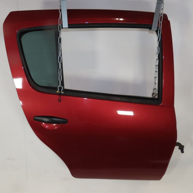 Porte arrière droite occasion  Dacia SANDERO 1.5 dci (2010)   821008795R  1