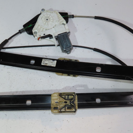 Mecanisme + moteur lève-glace avant droit occasion  Audi Q5 (8RB) 3.0 tdi quattro (2008-2017)   8R0837462K 