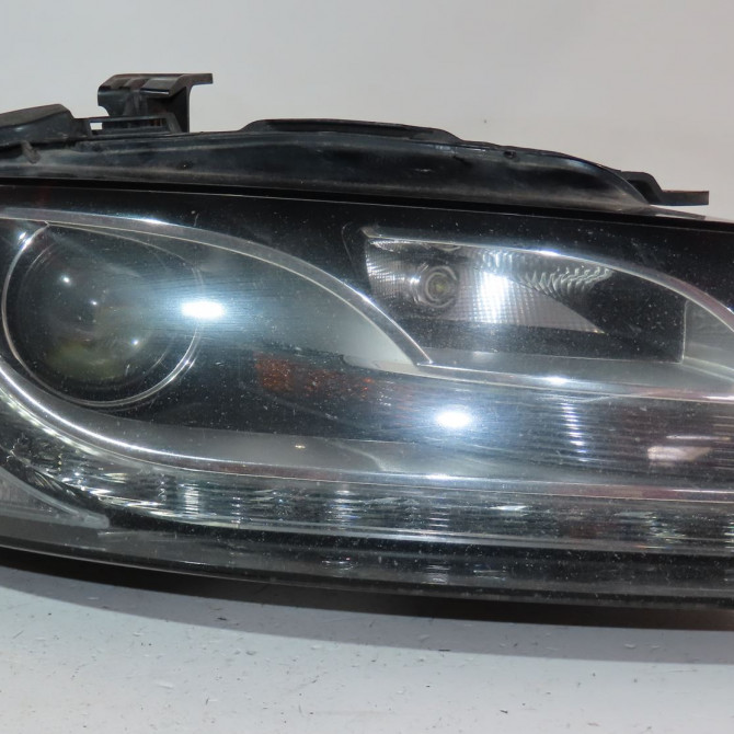 Phare droit occasion  Audi A5 (8T3) 2.7 tdi (2007-2012)   8T0941004L  1