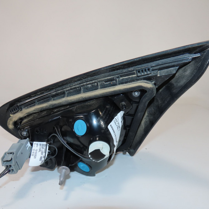 Feu arrière interieur gauche occasion  Ford PUMA (J2K, CF7) 1.0 ecoboost (2019)   2579089  3