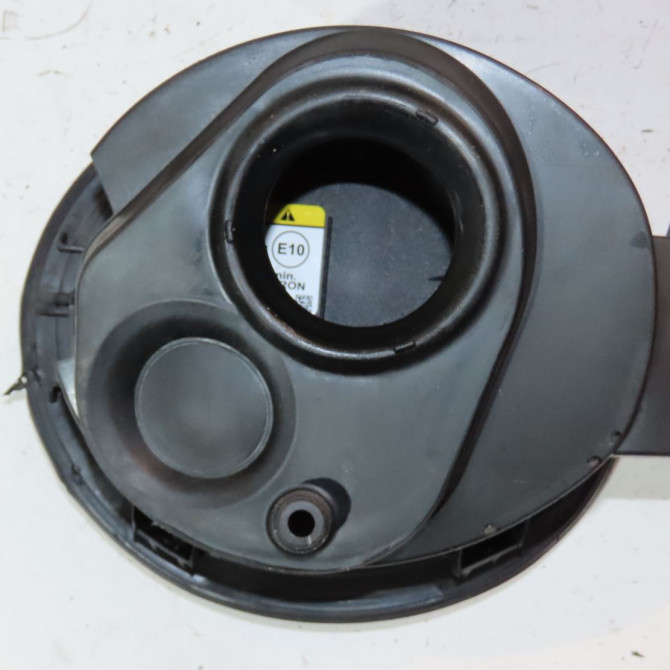 Volet de trappe carburant occasion  Ford PUMA (J2K, CF7) 1.0 ecoboost mhev (2019)   2449418  2