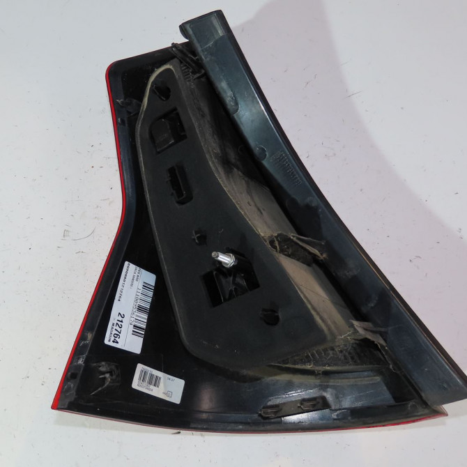Feu arrière droit occasion  Dacia SANDERO 1.5 dci (2010)   6001551383  2