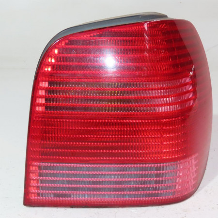 Feu arrière droit occasion  Volkswagen vw POLO (9N_, 9A_) 1.4 tdi (2001-2005)   6N0945096H 