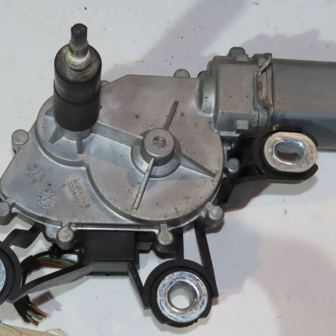 Moteur essuie-glace arrière occasion  Skoda FABIA II (542) 1.4 tdi (2007-2010)   5J7955711C  3