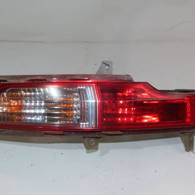 Feu brouillard arrière gauche occasion  Kia SPORTAGE III (SL) 1.7 crdi (2010)   924053U300  1