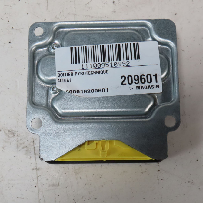 Boitier pyrotechnique occasion  Audi A1 (8X1, 8XK) S1 quattro (2014-2018)   8XA959655A  2