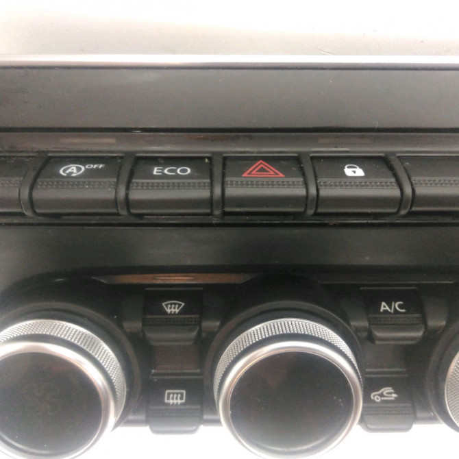 Commande de chauffage occasion  Renault CAPTUR II (HF_) Blue dci 95 (hfaf) (2020)   275100936R  3