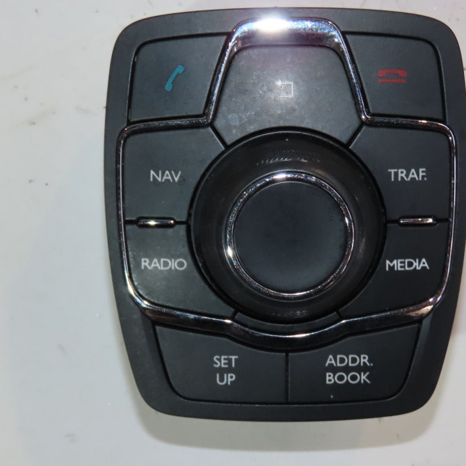 Commande autoradio occasion  CITROEN DS5 Phase 1 06-2011->...   9802390877  1