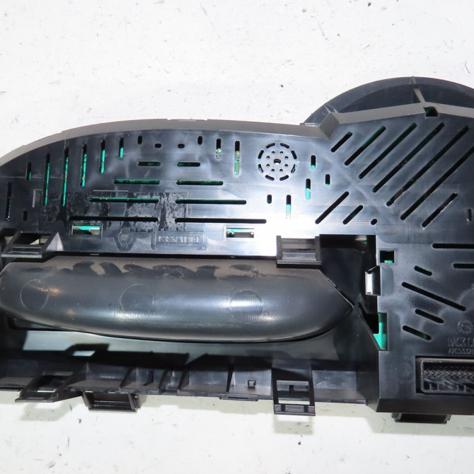 Bloc compteurs occasion  Renault TWINGO II (CN0_) 1.5 dci (cn0e) (2007-2014) 3 portes   8200725329  3