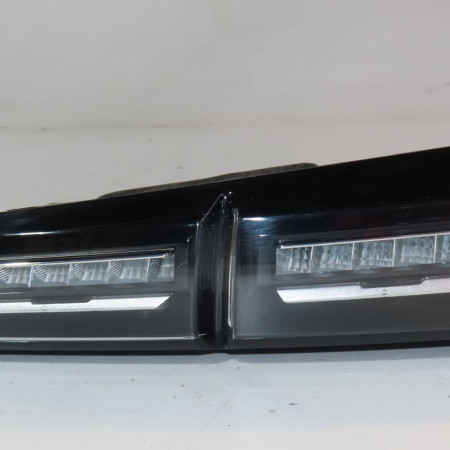 Feu arrière intérieur droit occasion  Peugeot 308 III (FB_, FH_, FP_, F3_) Bluehdi 130 (fbyhzl, fbyhzt) (2021)   9835300580 