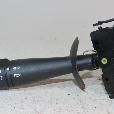 Commande eclairage occasion  Renault TWINGO II (CN0_) 1.5 dci (cn0e) (2007-2014) 3 portes   7701072111 