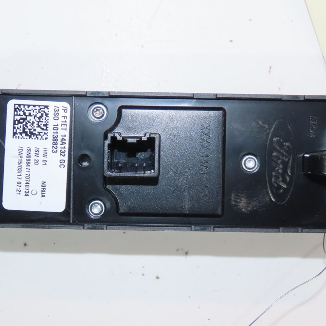 Commande lève-glace porte avant gauche occasion  Ford B-MAX (JK) 1.0 ecoboost (2012)   2032975  2