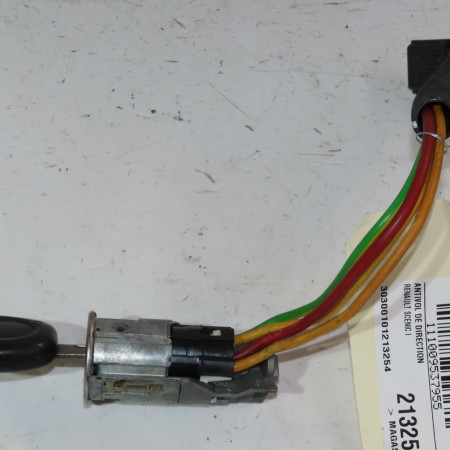 Antivol de direction occasion  Renault MEGANE Scenic (JA0/1_) 1.6 16v (ja0b, ja04, ja11, ja00) (1998-1999)   7701469419 