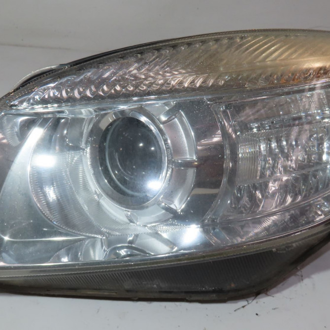 Phare gauche occasion  Skoda FABIA II (542) 1.4 tdi (2007-2010)   5J1941015A  1