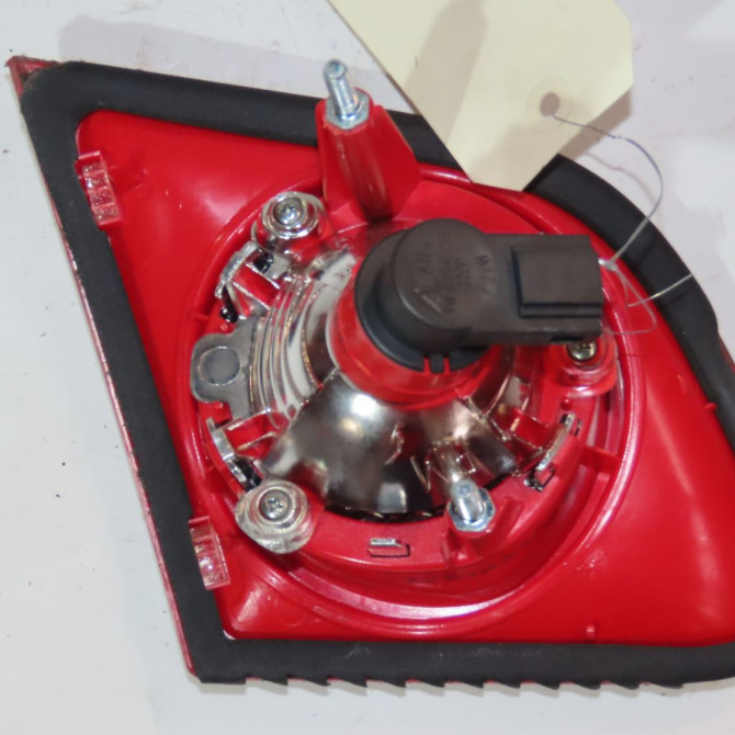 Feu arrière intérieur droit occasion  Volkswagen vw PASSAT B6 (3C2) 1.9 tdi (2005-2010) 4 portes   3C5945094E  3