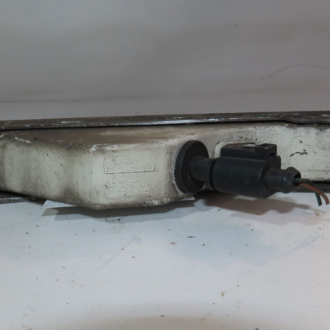 Clignotant droit occasion  Volkswagen vw PASSAT B6 (3C2) 1.9 tdi (2005-2010) 4 portes   3C0953042L  2