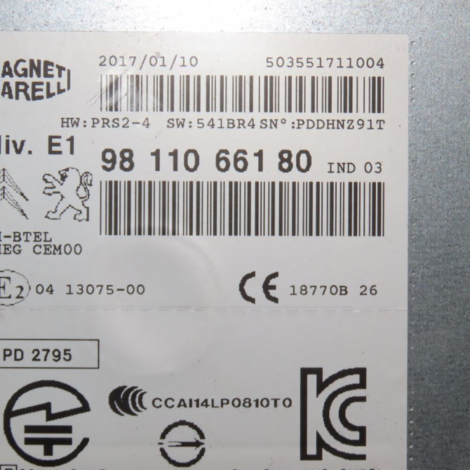 Autoradio occasion  Peugeot 208 I (CA_, CC_) 1.6 bluehdi 100 (2015) 5 portes   9811066180  2