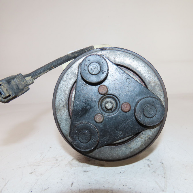 Compresseur air conditionne occasion  Ford KUGA I 2.0 tdci (2008-2012) 5 portes   1796856  3