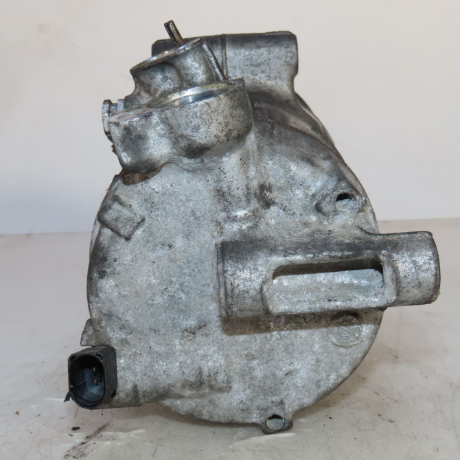 Compresseur air conditionne occasion  Volkswagen vw GOLF VII (5G1, BQ1, BE1, BE2) 1.6 tdi (2012-2017)   5Q0820803E  3