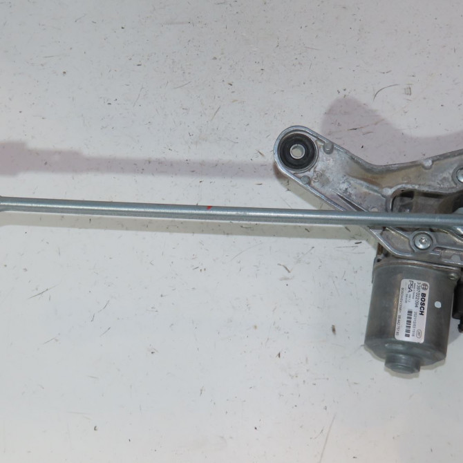 Moteur essuie-glace avant occasion  Peugeot 308 III (FB_, FH_, FP_, F3_) Bluehdi 130 (fbyhzl, fbyhzt) (2021)   1687896080  2