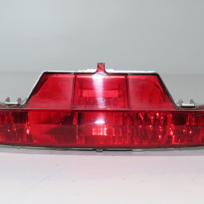 Feu brouillard central arrière occasion  Peugeot 208 I (CA_, CC_) 1.6 hdi / bluehdi 75 (2013) 5 portes   9674308980  1