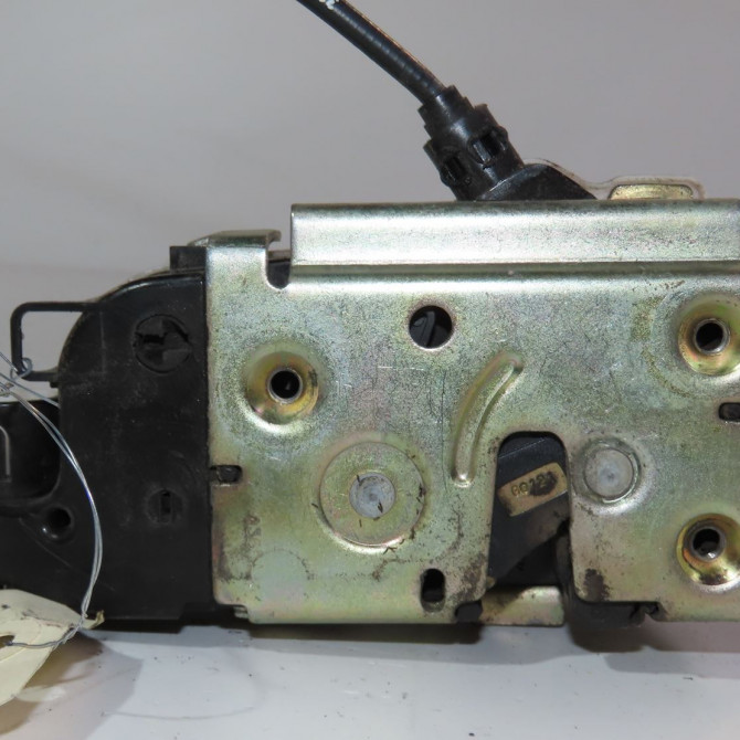 Serrure porte avd occasion  Citroën C3 I (FC_, FN_) 1.6 16v (2002-2010)   9136N7  1