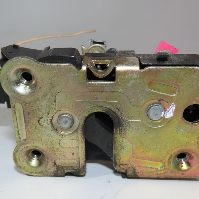 Serrure porte avg occasion  Renault KANGOO Express (FC0/1_) 1.5 dci (fc07, fc1r) (2001) 4 portes   8200727508  1