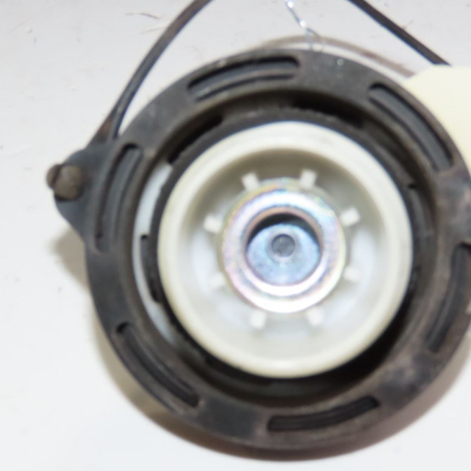 Bouchon reservoir a carburant occasion  Hyundai I20 I (PB, PBT) 1.2 (2008-2012)   3101038600  2