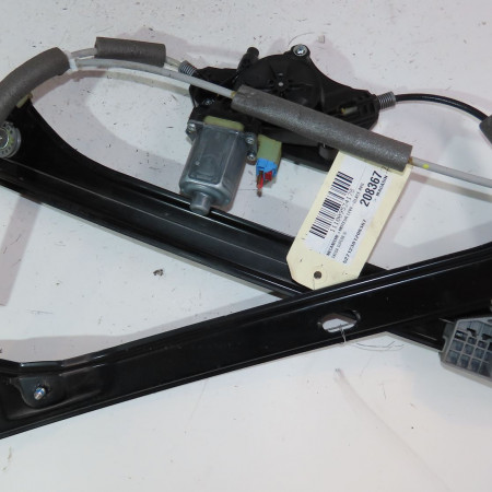 Mecanisme+moteur leve-glace avg occasion  Skoda SUPERB III (3V3) 1.6 tdi (2015)   3V0837461A 