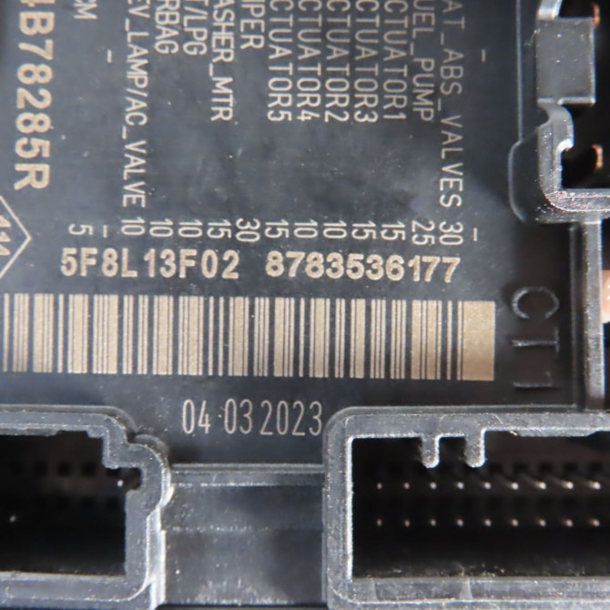 Boite a fusibles occasion  Renault CLIO V (B7_) Tce 90 (b7mt) (2020)   284B78285R  2