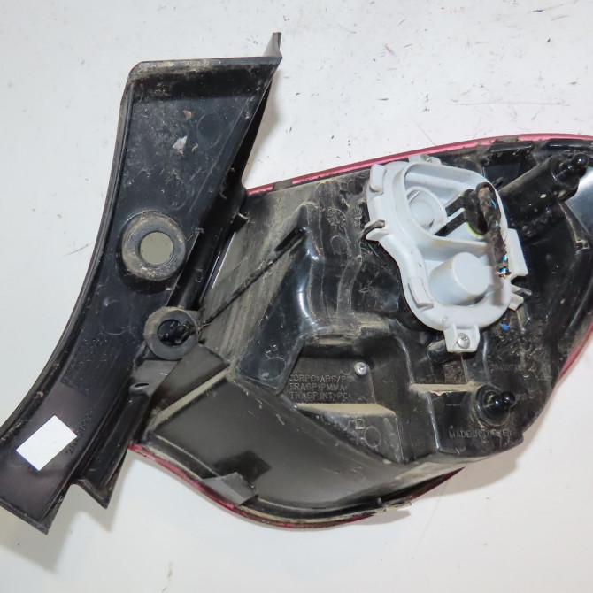 Feu arrière gauche occasion  Alfa romeo GIULIETTA (940_) 1.6 jtdm (940fxd1a) (2010-2016) 5 portes   50513613  2