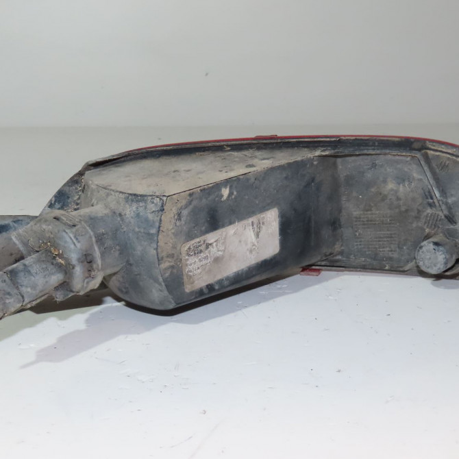 Feu brouillard arrière gauche occasion  Ford C-MAX II (DXA/CB7, DXA/CEU) 1.6 tdci (2010-2019)   2168298  2