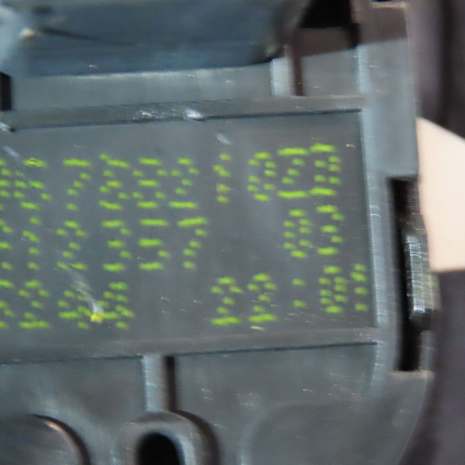 Commande lève-glace porte avant gauche occasion  Peugeot 208 I (CA_, CC_) 1.6 bluehdi 100 (2015) 5 portes   96758210ZD  3