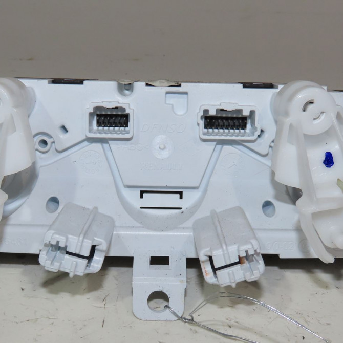 Commande de chauffage occasion  Renault CLIO V (B7_) 1.0 tce 100 (b7mt) (2019)   275107544R  3