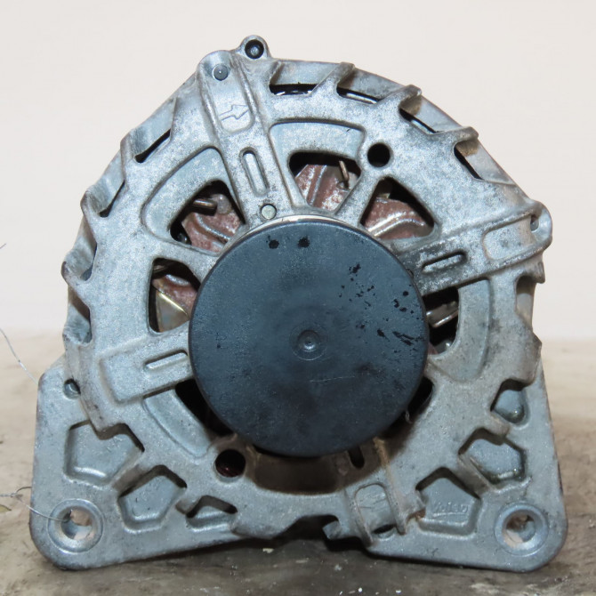 Alternateur occasion  Renault MEGANE IV 3/5 portes (B9A/M/N_) 1.2 tce 130 (b9mr) (2015) 5 portes   231008040R  1