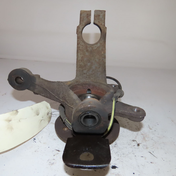 Fusee avg occasion  Peugeot 107 (PM_, PN_) 1.0 (2005-2014) 3 portes   364688  3