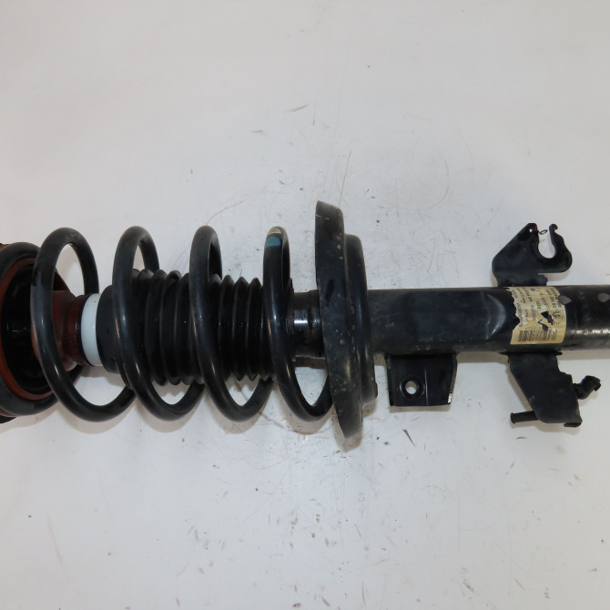 Amortisseur avant droit occasion  Alfa romeo GIULIETTA (940_) 1.6 jtdm (940fxd1a) (2010-2016) 5 portes   50520776  1