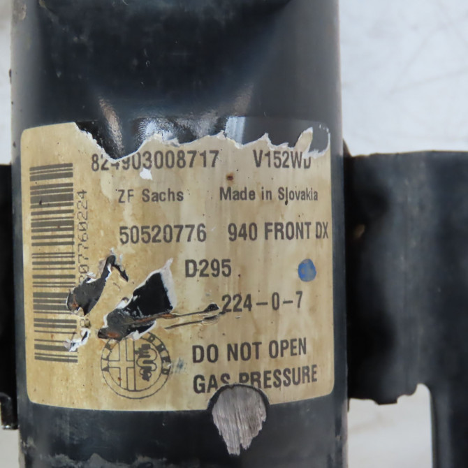 Amortisseur avant droit occasion  Alfa romeo GIULIETTA (940_) 1.6 jtdm (940fxd1a) (2010-2016) 5 portes   50520776  2