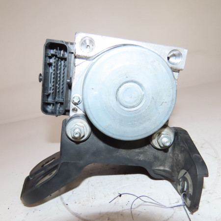 Unité hydraulique ABS occasion  Opel CORSA D (S07) 1.3 cdti (l08, l68) (2006-2014) 5 portes   93195839 