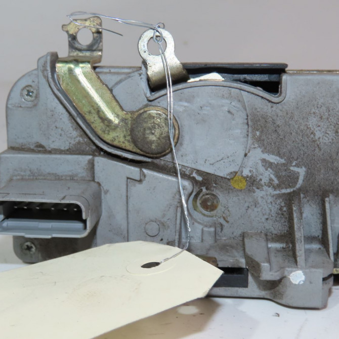 Serrure porte avg occasion  Citroën C5 I Break (DE_) 2.0 16v (derfnf, derfnc, rerfnc) (2001-2004)   9135J1  2