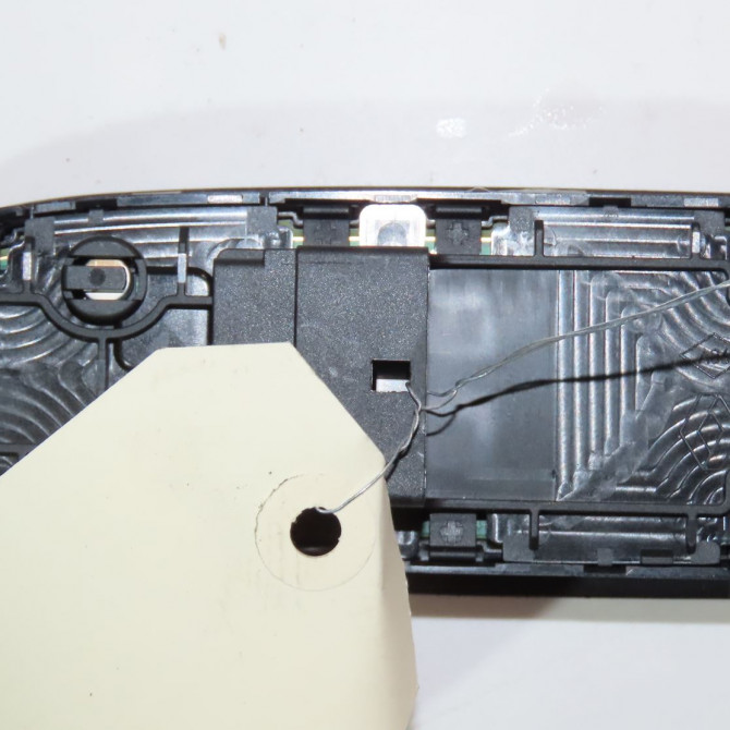 Commande lève-glace porte avant gauche occasion  Renault ARKANA I (LCM_, LDN_) 1.6 e-tech 145 (ldmu) (2020) 5 portes   254014643R  2