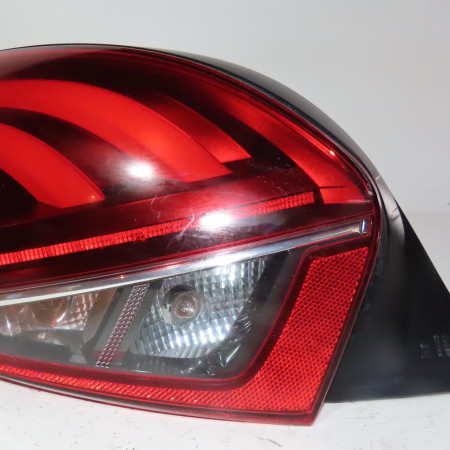 Feu arrière gauche occasion  Peugeot 208 I (CA_, CC_) 1.6 bluehdi 100 (2015) 5 portes   9825601280 