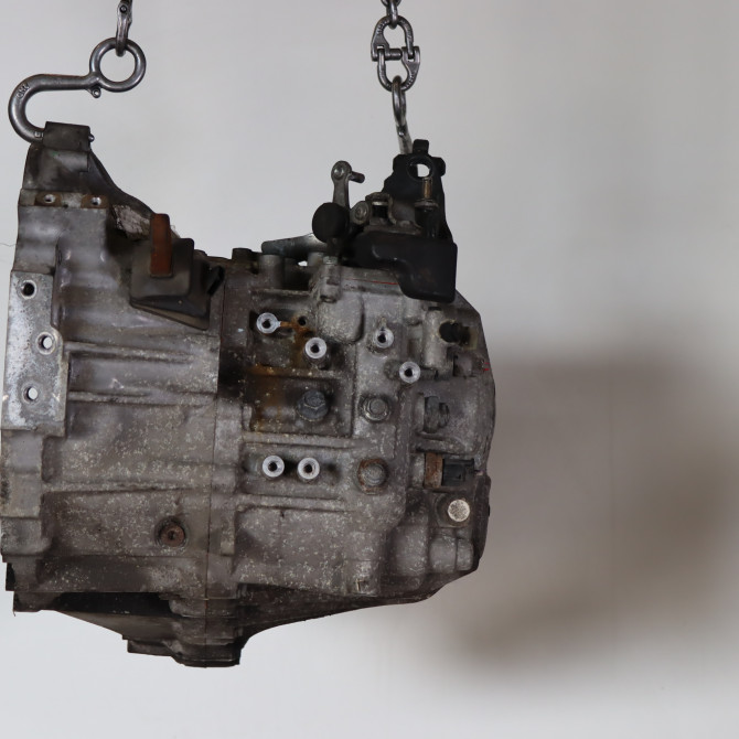 Boîte à vitesse mecanique occasion  Toyota AVENSIS Break (_T27_) 2.2 d-4d (adt271_) (2008-2018)   3030020B00  2