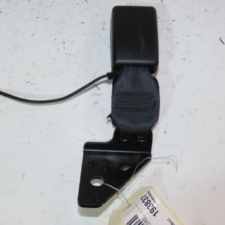 Ancrage ceinture arrière gauche occasion  Citroën C3 III (SX) 1.2 puretech 82 (2018) 5 portes   98119905XT 