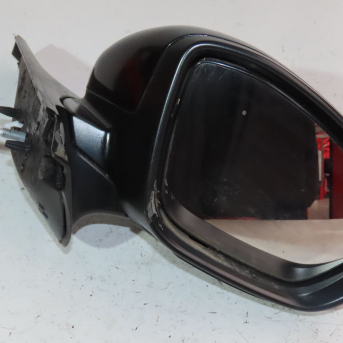 Retroviseur exterieur electrique droit occasion  Citroën C3 III (SX) 1.2 puretech 82 (2018) 5 portes   98267125XT  1