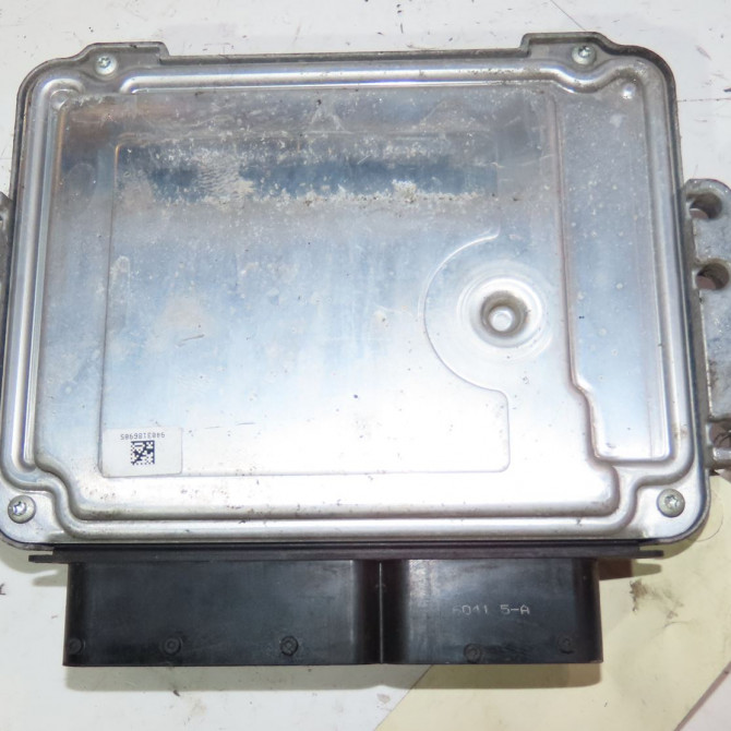 Calculateur moteur occasion  Kia SPORTAGE III (SL) 1.7 crdi (2010)   391202A051  3