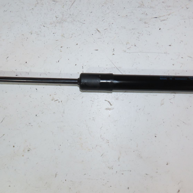 Verin droit hayon occasion  Opel CROSSLAND X / CROSSLAND (P17, P2QO) 1.2 (75) (2017)   YQ00727680  1