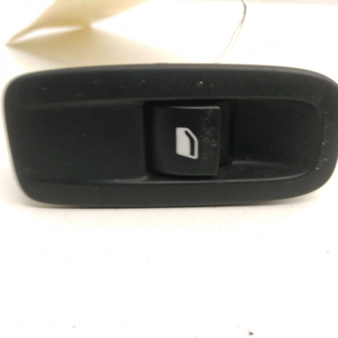 Commande leve-glace porte arrière droite occasion  Citroën C4 PICASSO II 1.6 bluehdi 120 (2014)   96762292ZD  1